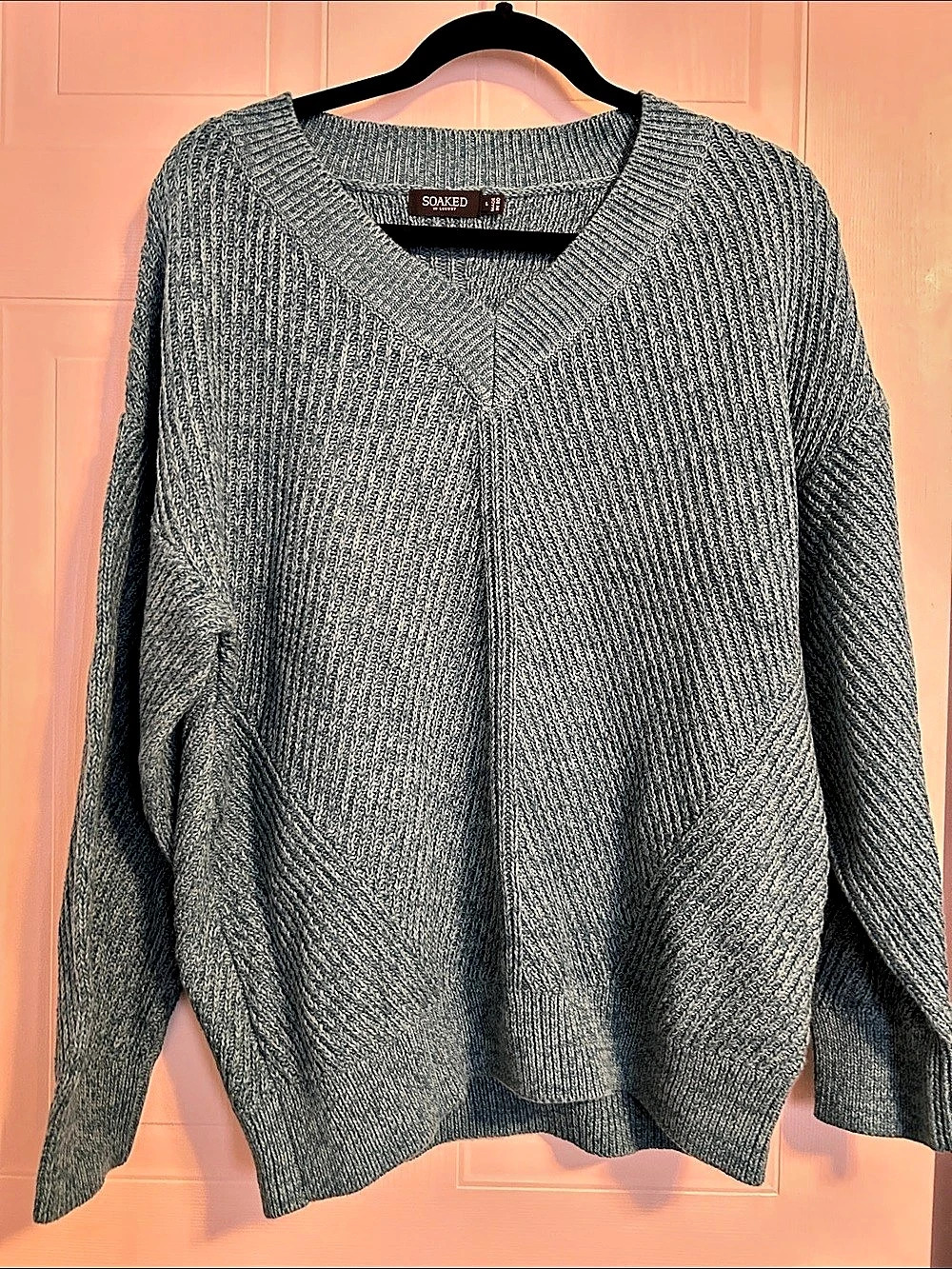 Soaked in Luxury SILRosa V-neck Pullover LS V-Neck Pullover in Blue /teal Size l